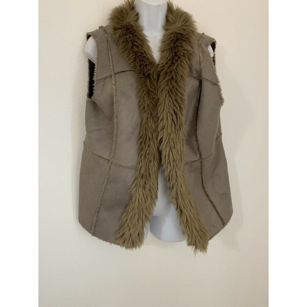 ORVIS Women’s Faux Fur and Suede Vest Brown Tan Size Large - EUC